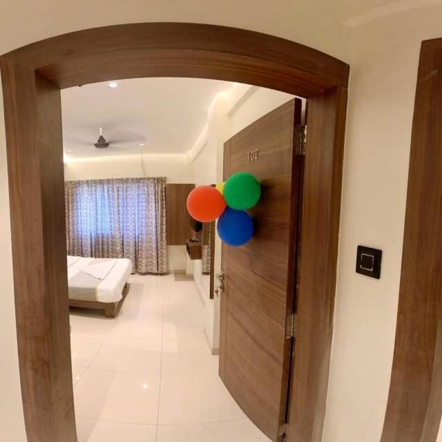 Hotel India Gate Narhe, Pune Eksteriør billede