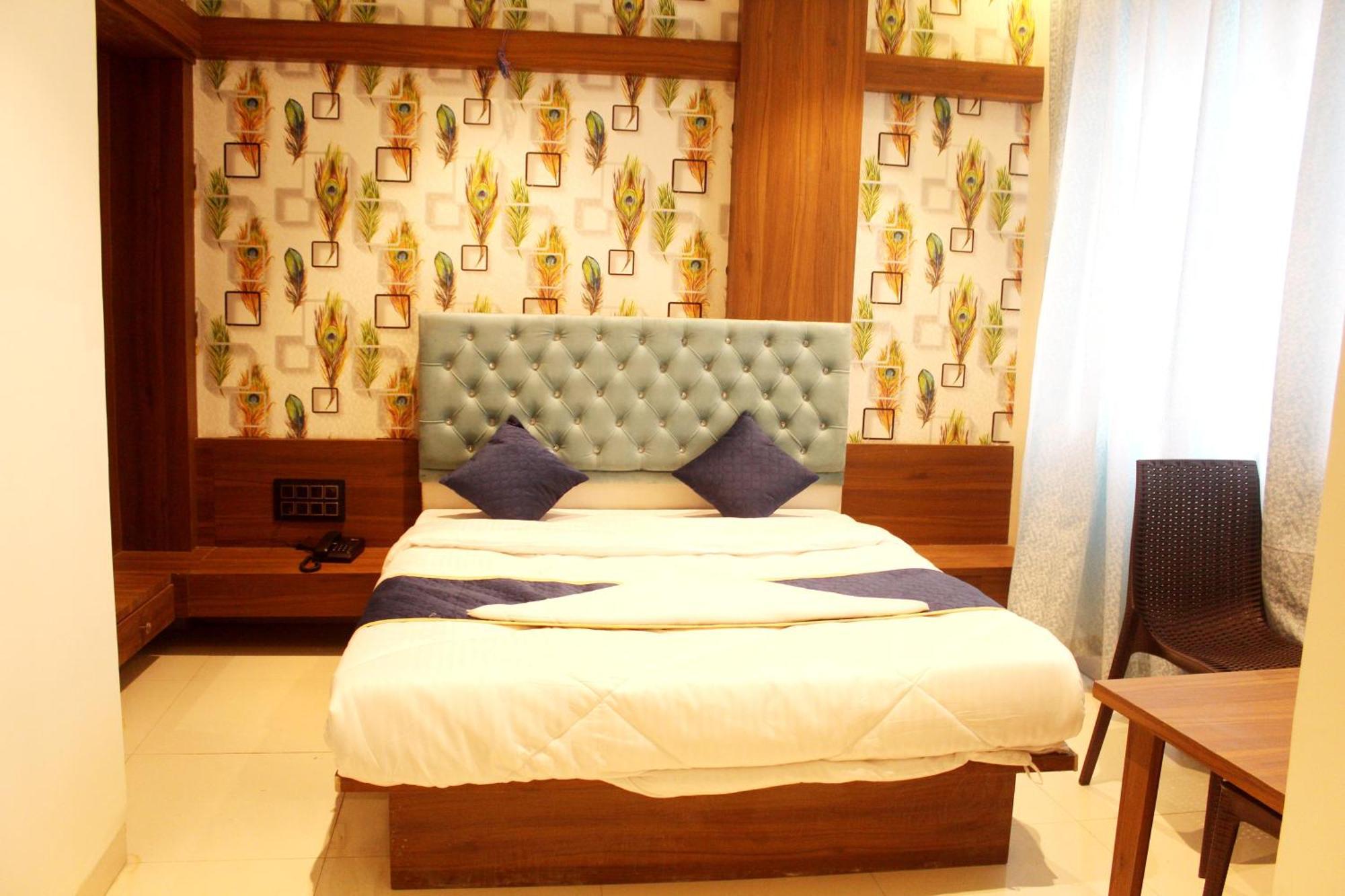 Hotel India Gate Narhe, Pune Eksteriør billede