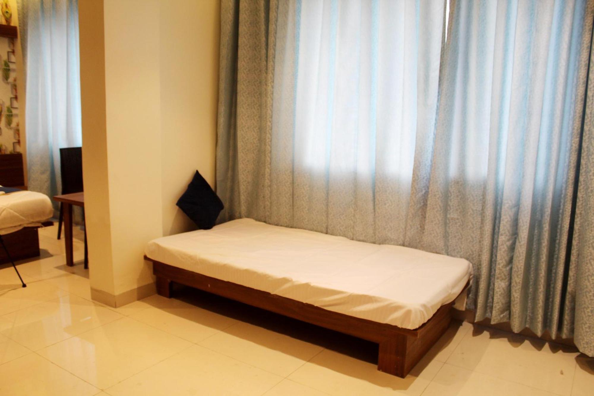 Hotel India Gate Narhe, Pune Eksteriør billede